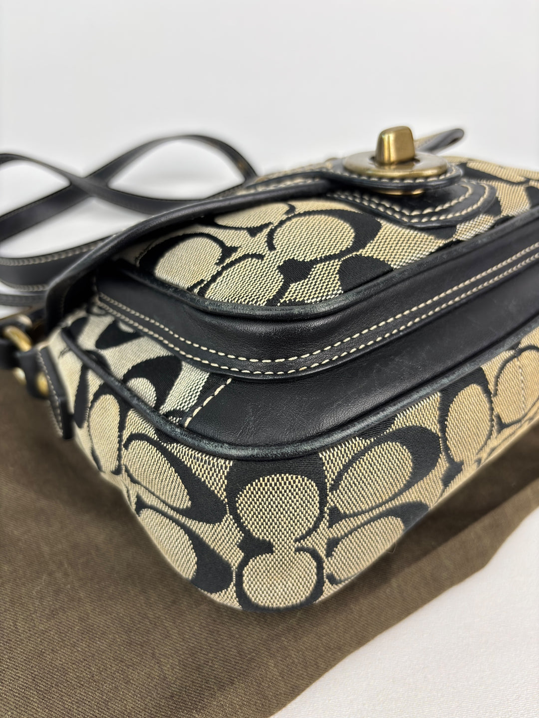 Coach Signature Sufflette