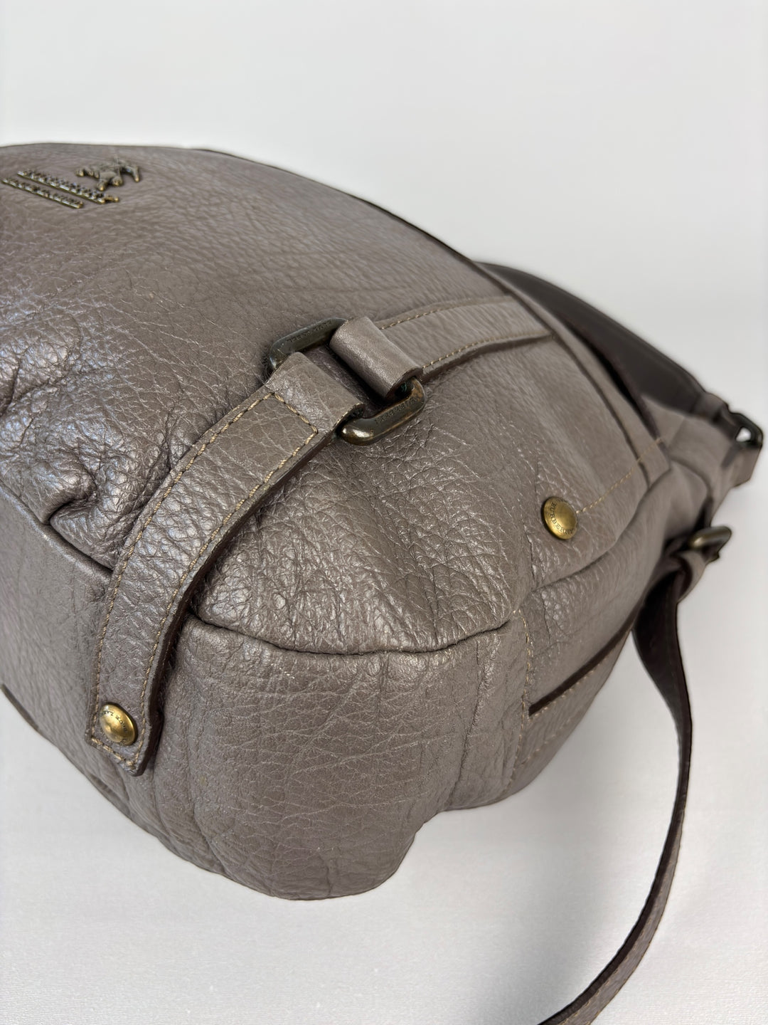Burberry Brit Hobo Shoulder Bag / Schultertasche / Leder Gucci Soho