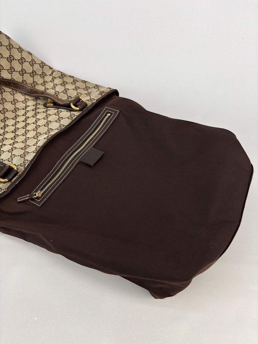 Gucci Charmy