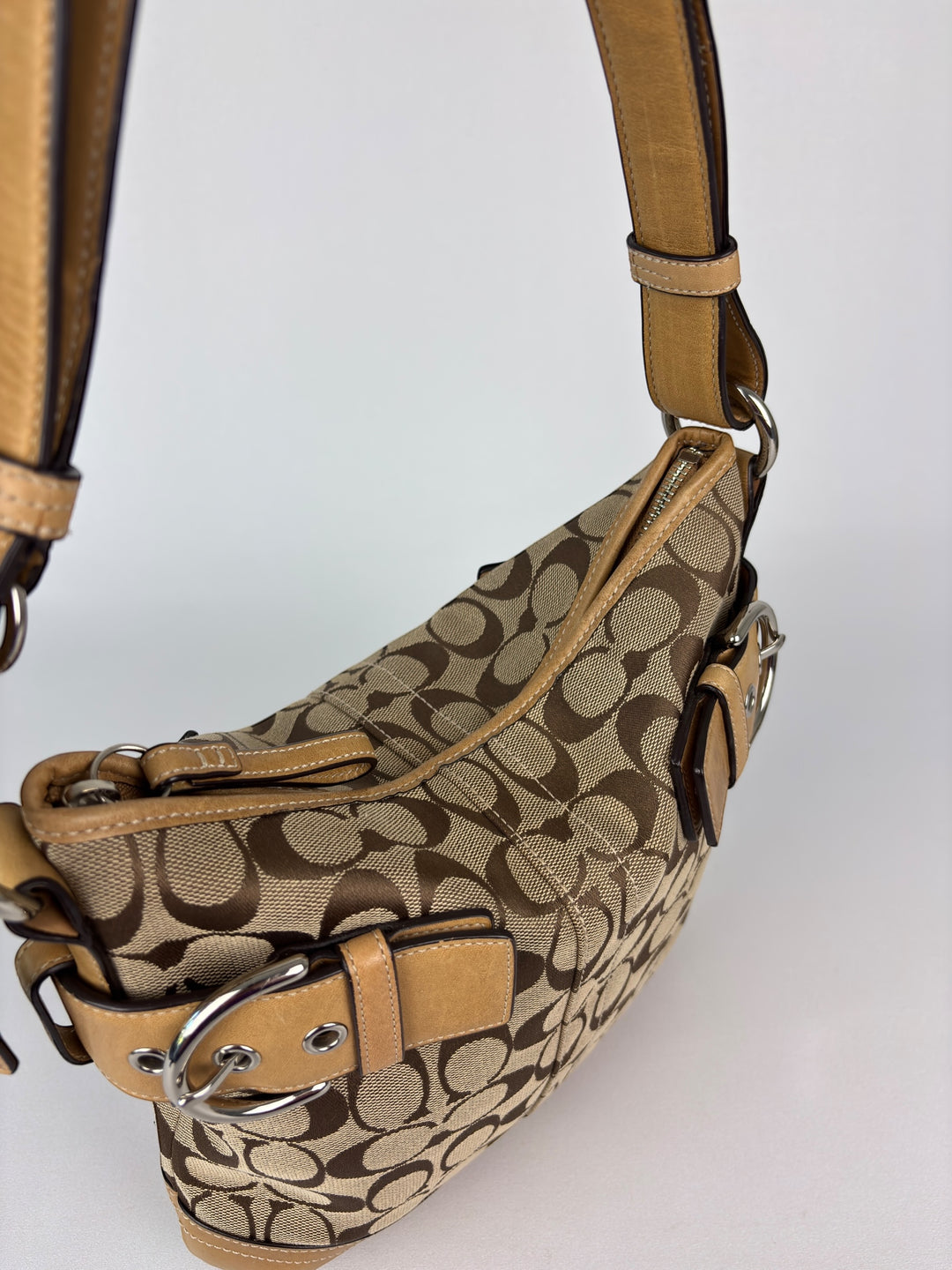 Coach Signature Ergo Buckle Shoulderbag