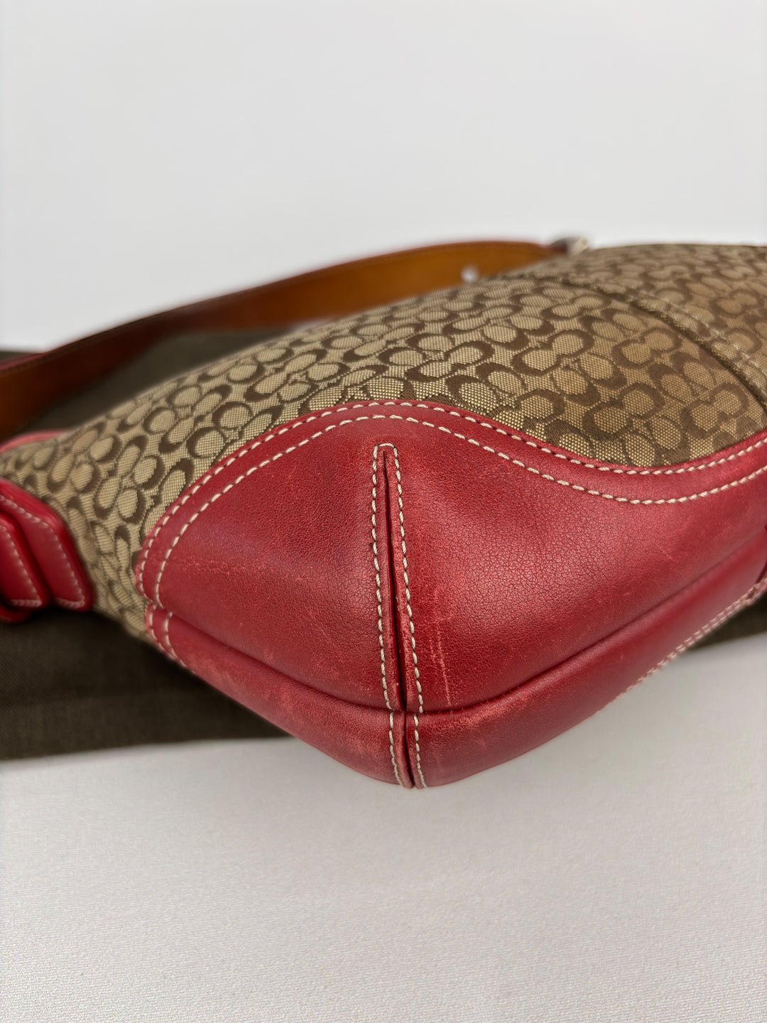 Coach Signature Sufflette