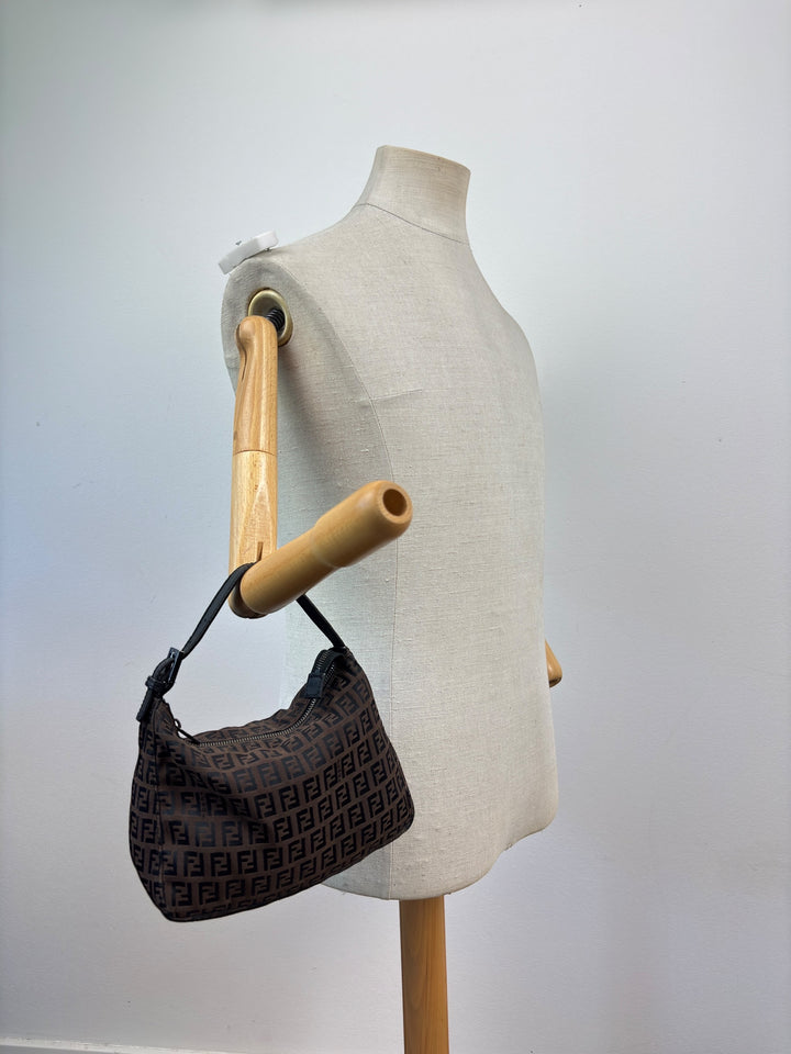 Fendi Baguette Segeltuch Handtaschen