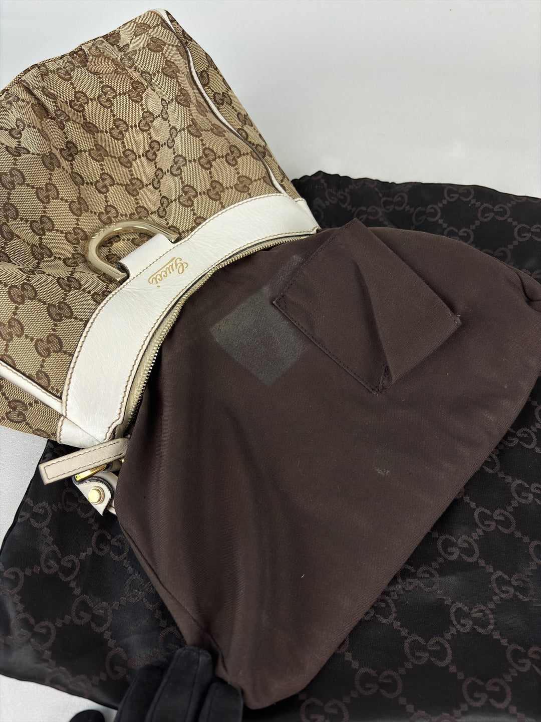 Gucci Vintage Abbey D-Ring Hobo Bag