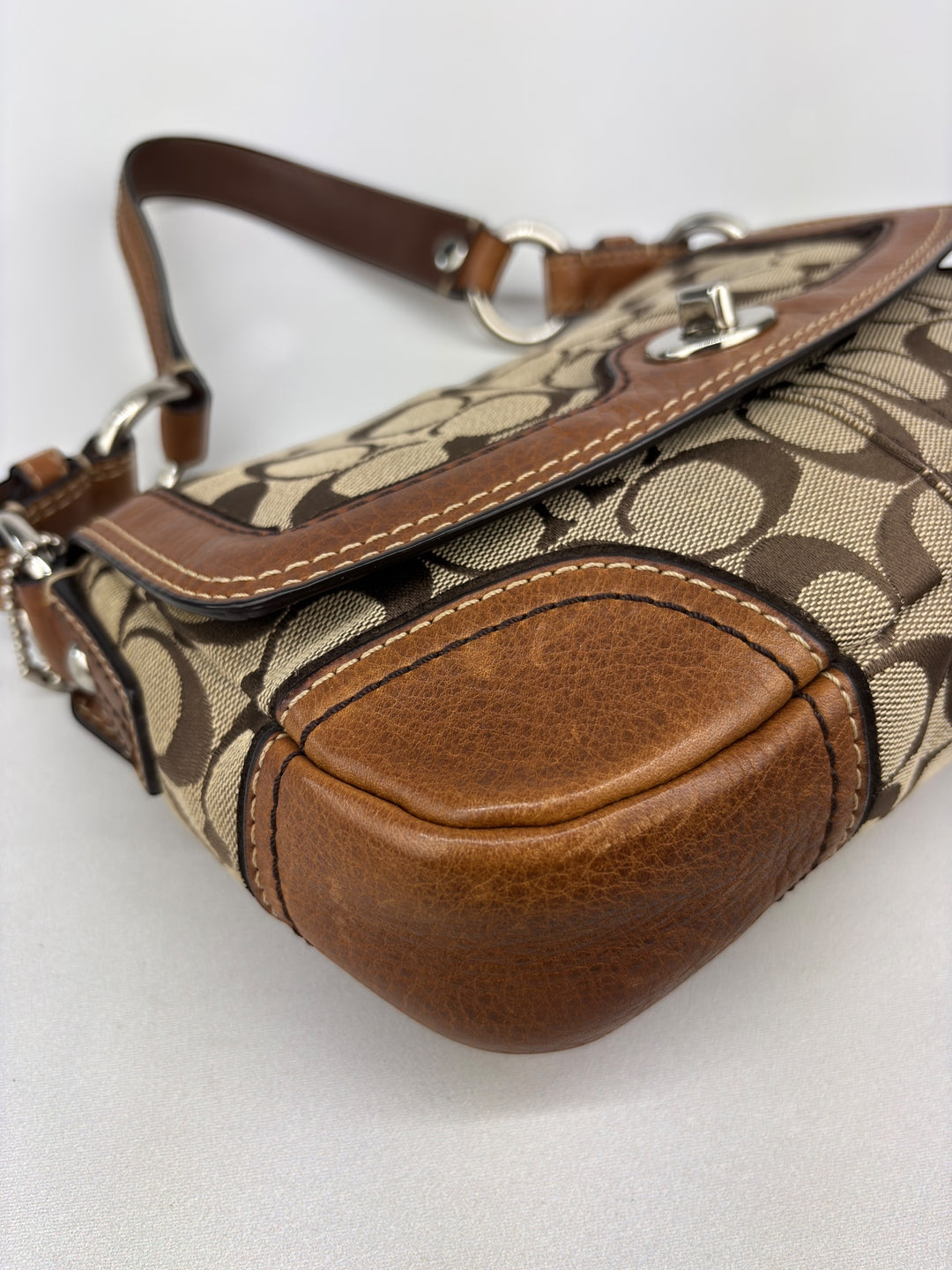 Coach Signature Canvas Shoulder Bag / Flap Shoulder Bag