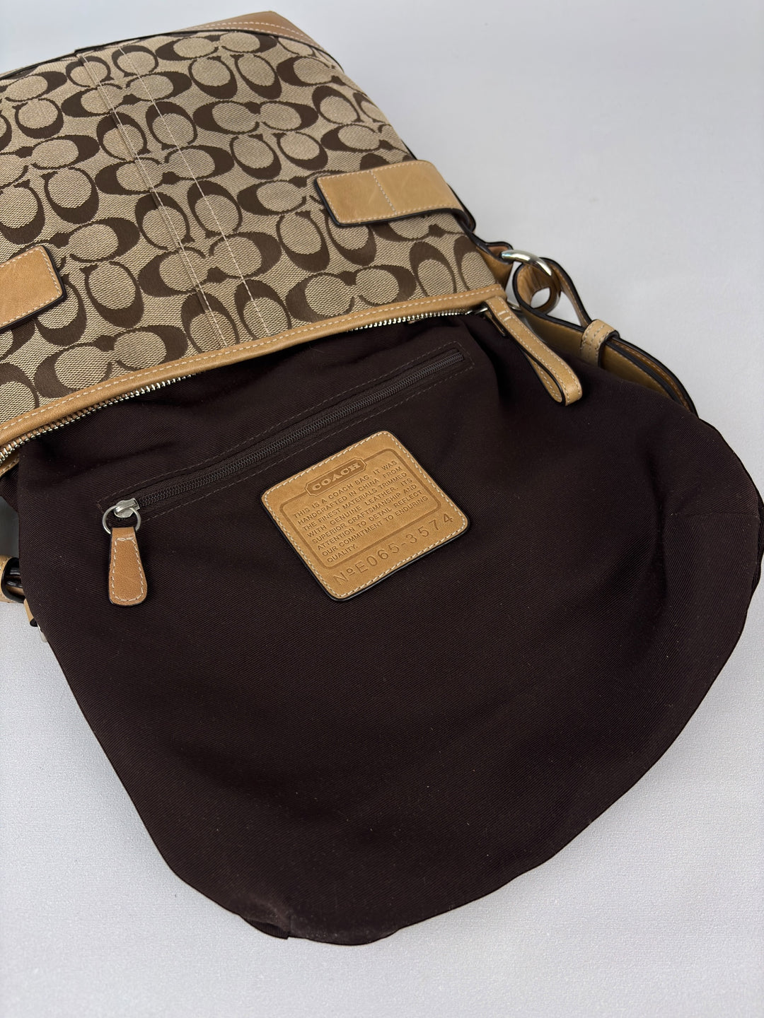 Coach Signature Ergo Buckle Shoulderbag