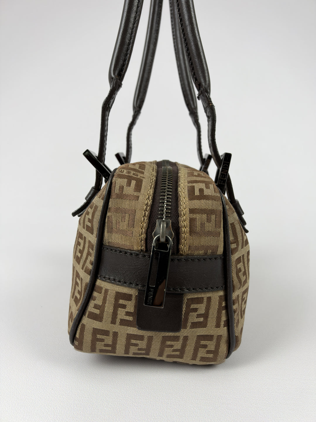 Fendi Zucchino Canvas Mini Boston Shoulder Bag in Beige/Braun, Detailansicht 3
