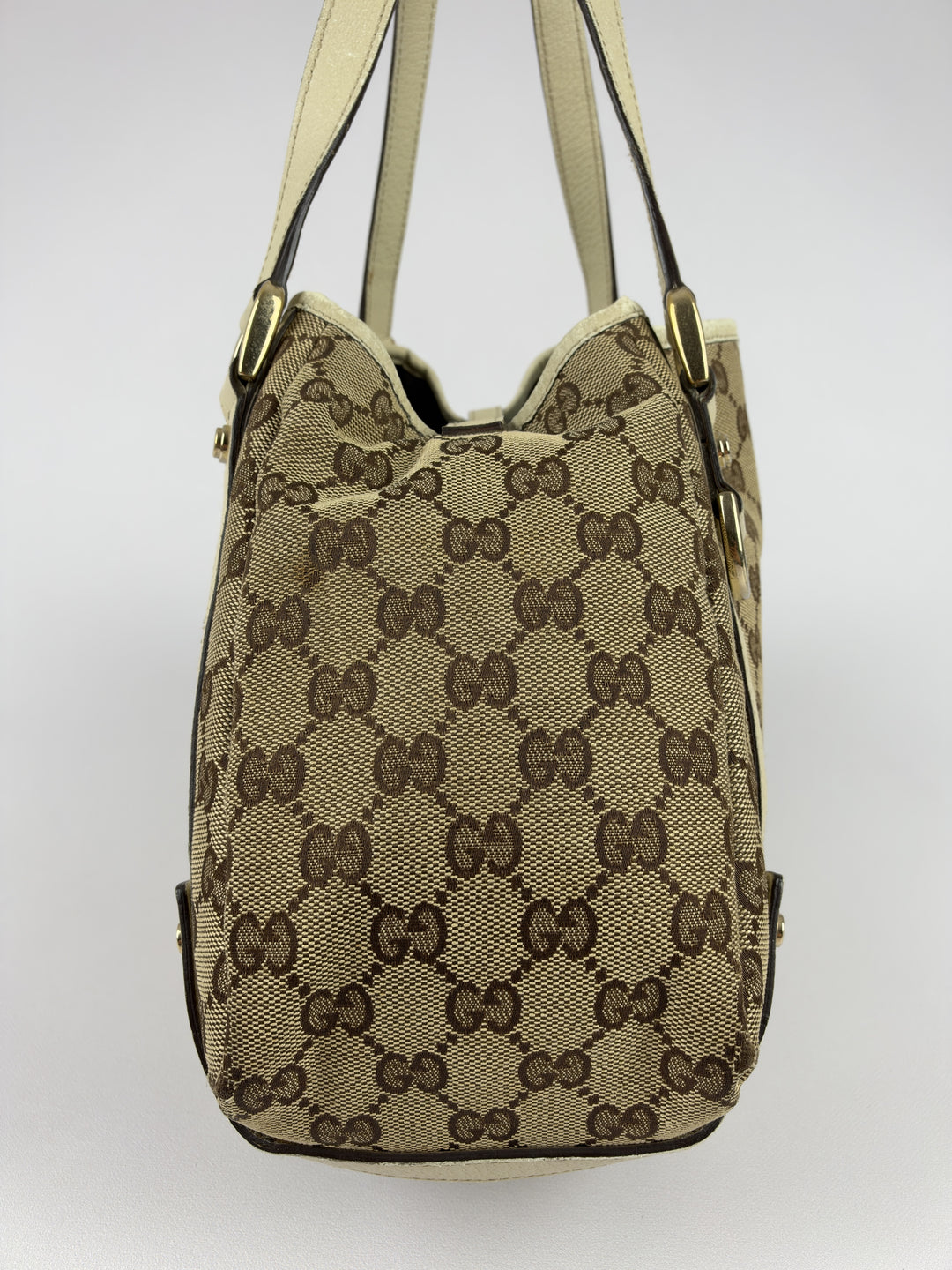 Gucci GG Canvas Abbey D-Ring Tote Shoulder Bag in Beige/Ebenholz, Detailansicht 2