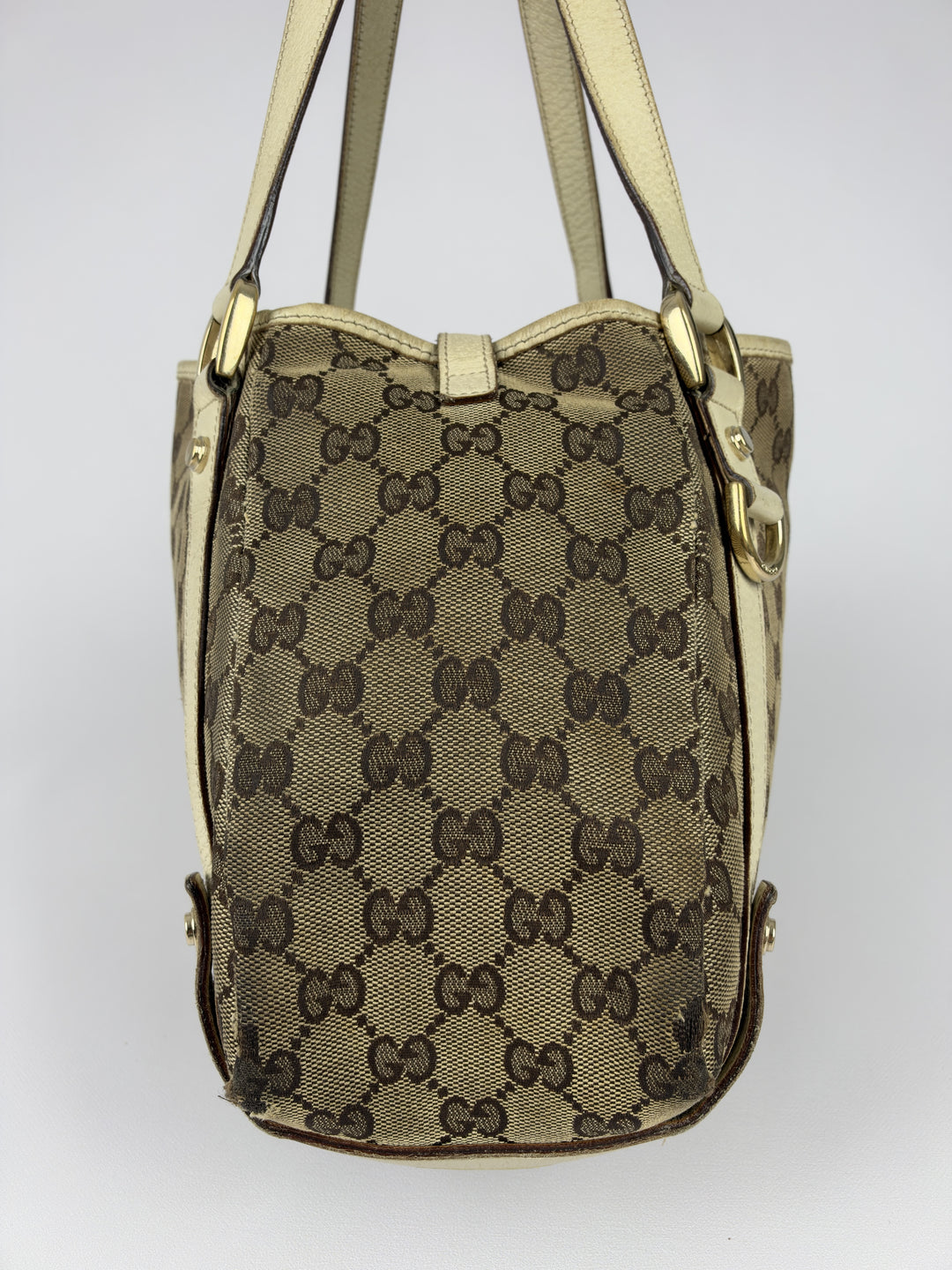 Gucci GG Canvas Abbey Tote Shoulder Bag in Beige/Ebenholz, Detailansicht 3