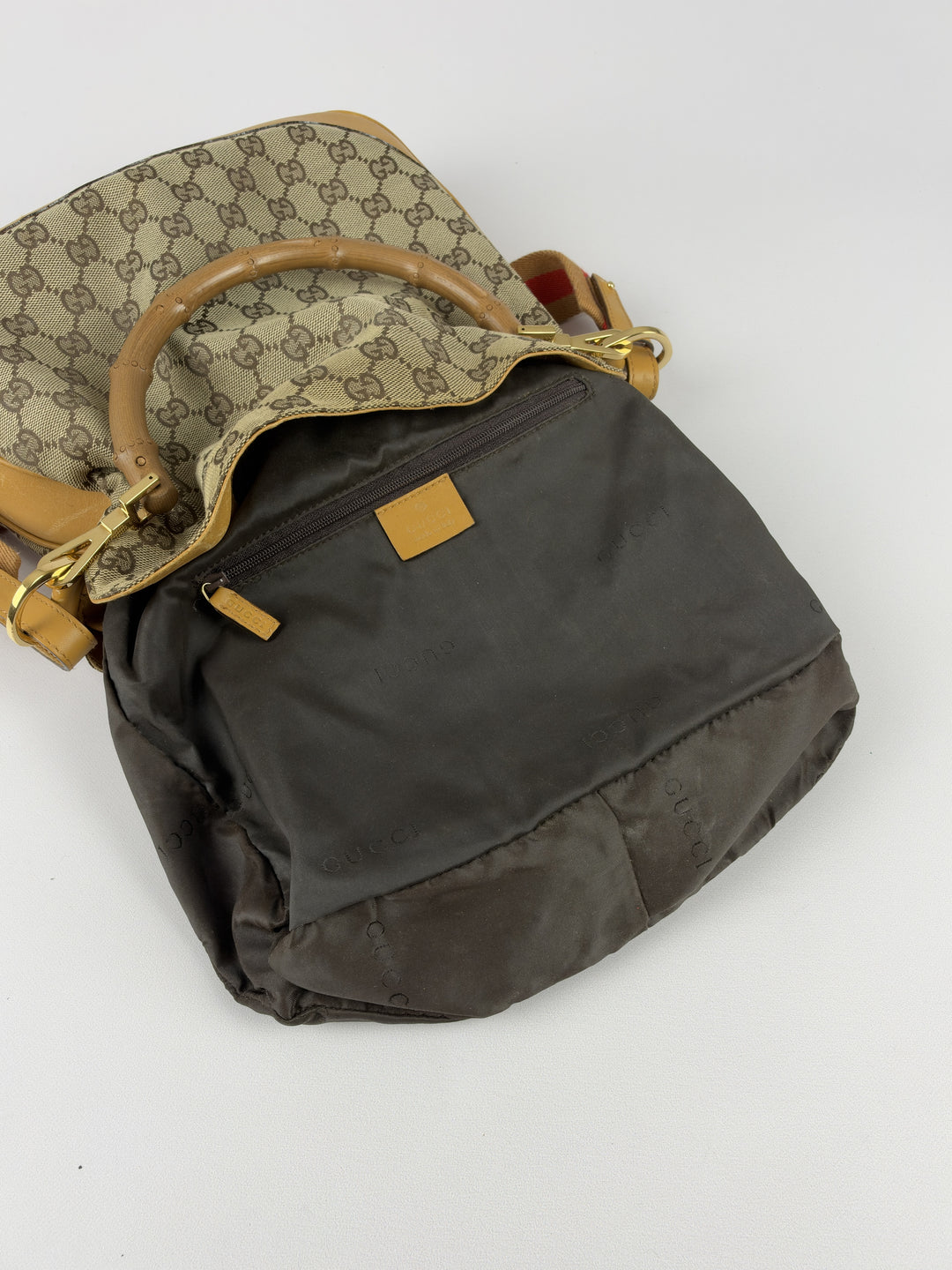 Gucci GG Canvas Bamboo Web Hobo Shoulder Bag in Beige/Braun, Detailansicht 12