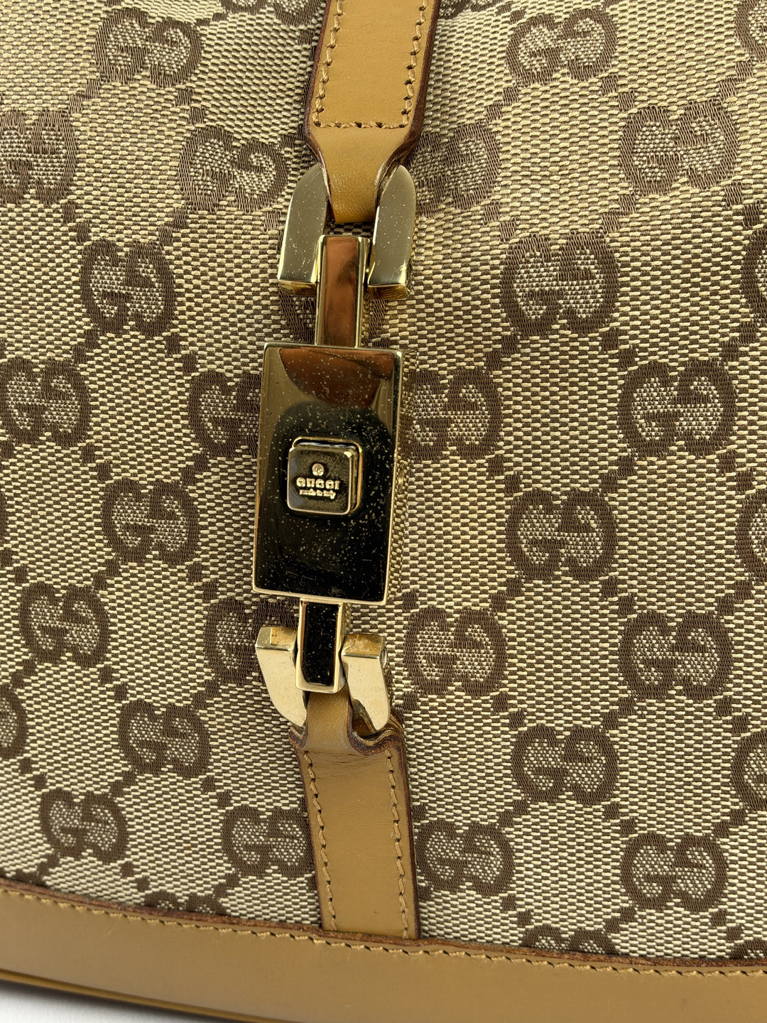 Gucci GG Canvas Jackie Chain Hobo Shoulder Bag in Beige/Ebenholz, Detailansicht 1