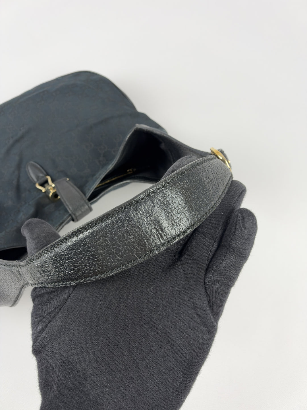Gucci GG Canvas New Jackie Large Hobo Shoulder Bag in Schwarz, Detailansicht 11