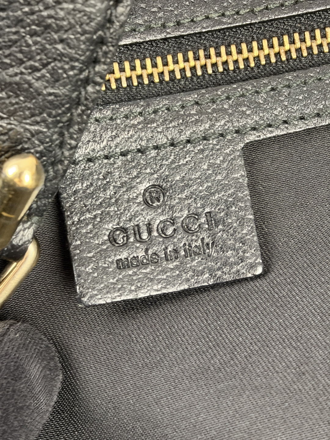 Gucci GG Canvas New Jackie Large Hobo Shoulder Bag in Schwarz, Detailansicht 14