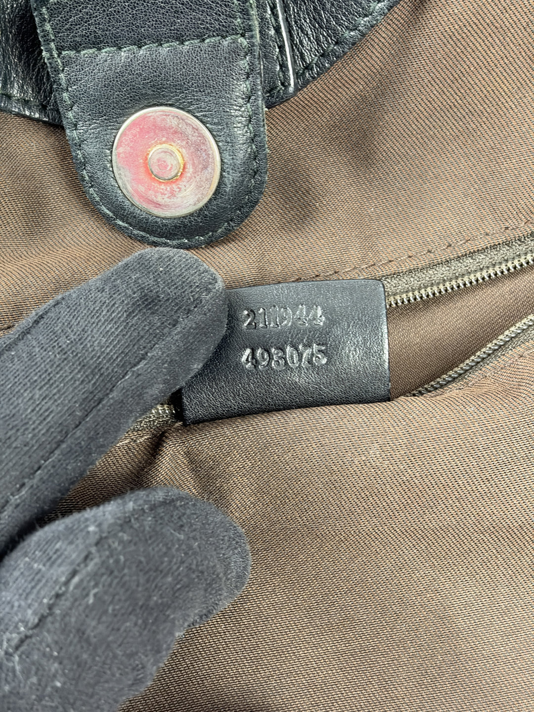 Gucci GG Canvas Sukey Medium Tote Shoulder Bag in Beige/Ebenholz, Detailansicht 14