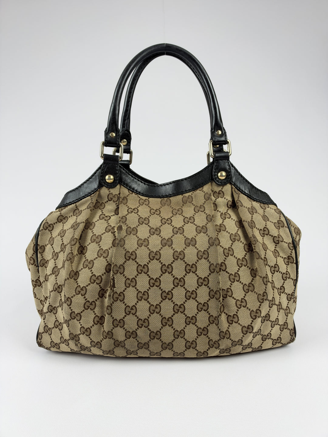 Gucci GG Canvas Sukey Medium Tote Shoulder Bag in Beige/Ebenholz, Detailansicht 3