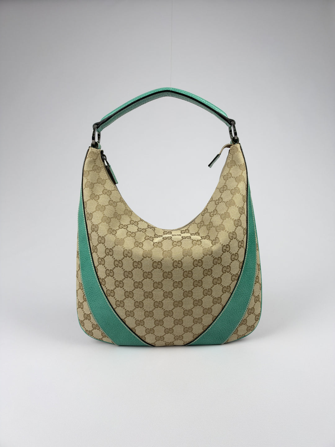 Gucci GG Canvas Turquoise Leather Hobo Shoulder Bag in Beige/Ebenholz, Vorderansicht im Originalfoto
