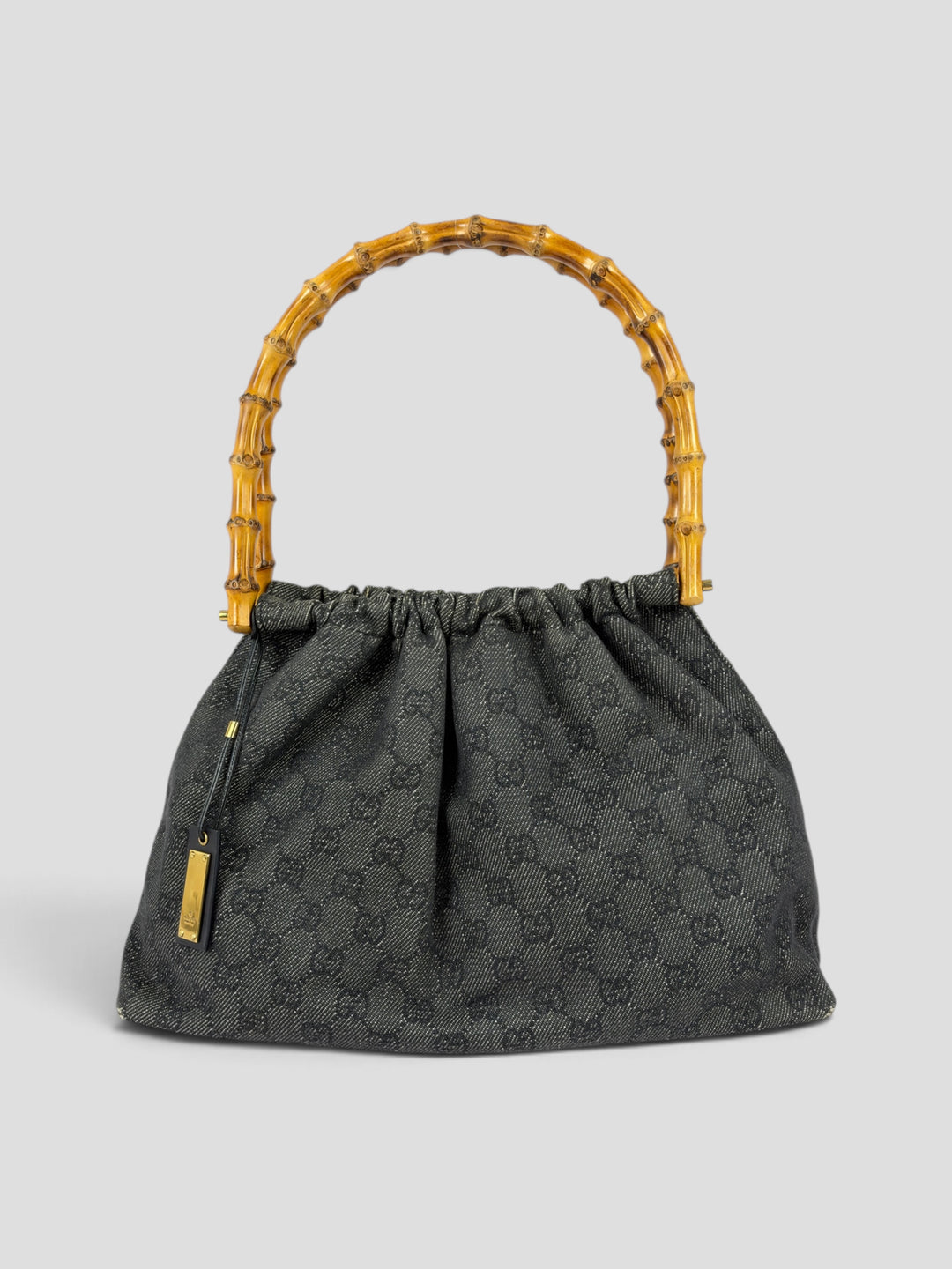 Gucci GG Denim Bamboo Shoulder Bag aus GG-Denim in Grau, Vorderansicht