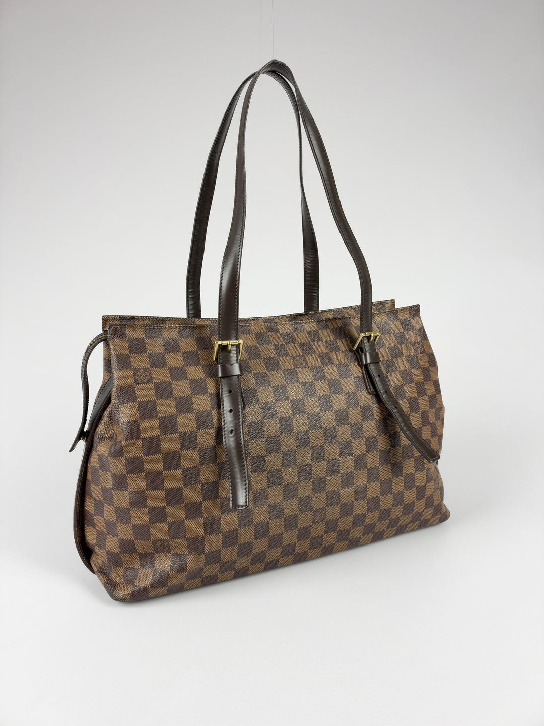 Louis Vuitton Damier Ebene Chelsea Tote Shoulder Bag in Ebène/Braun, Vorderansicht im Originalfoto