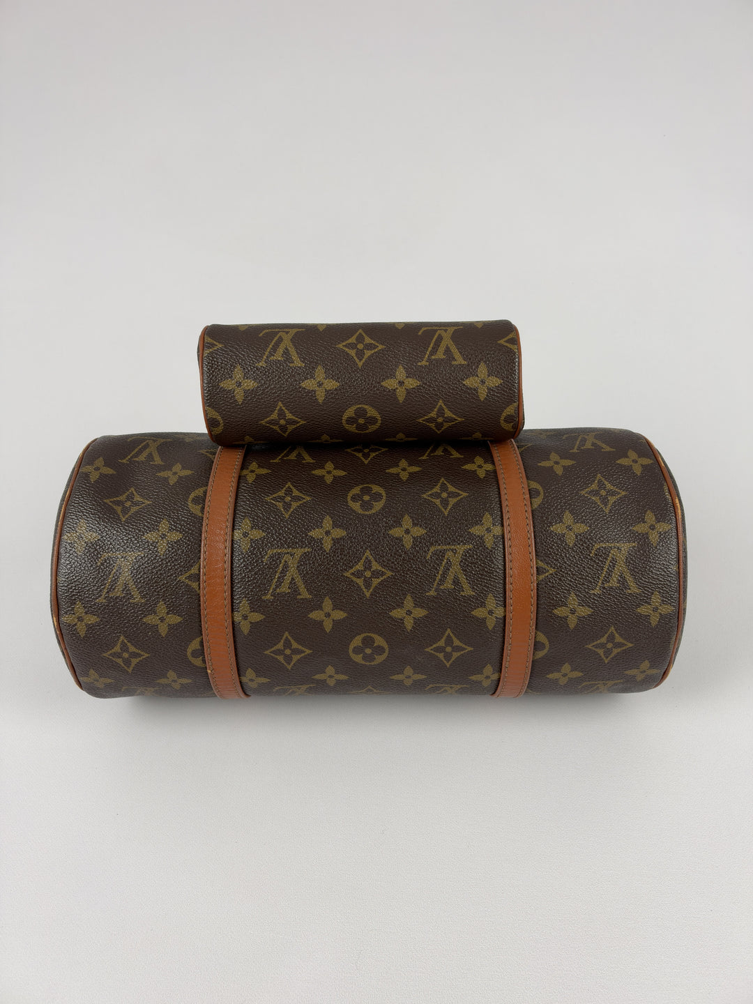 Louis Vuitton Monogram Papillon 30 with Mini Pouch in Braun, Ansicht 9
