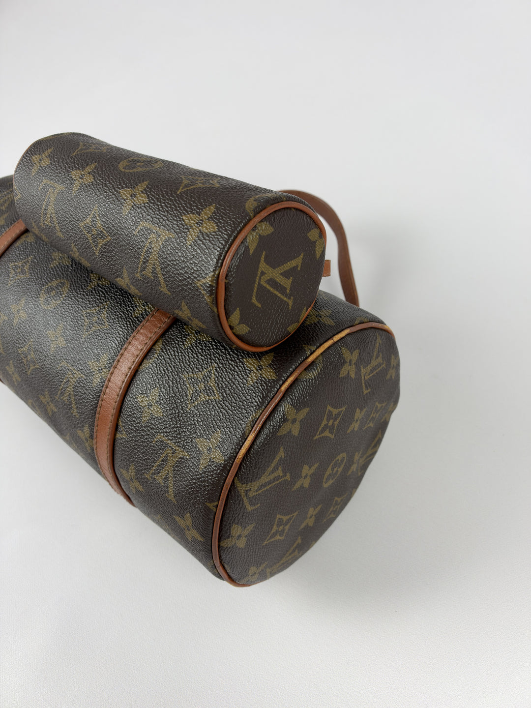 Louis Vuitton Monogram Papillon 30 with Mini Pouch in Braun, Ansicht 11