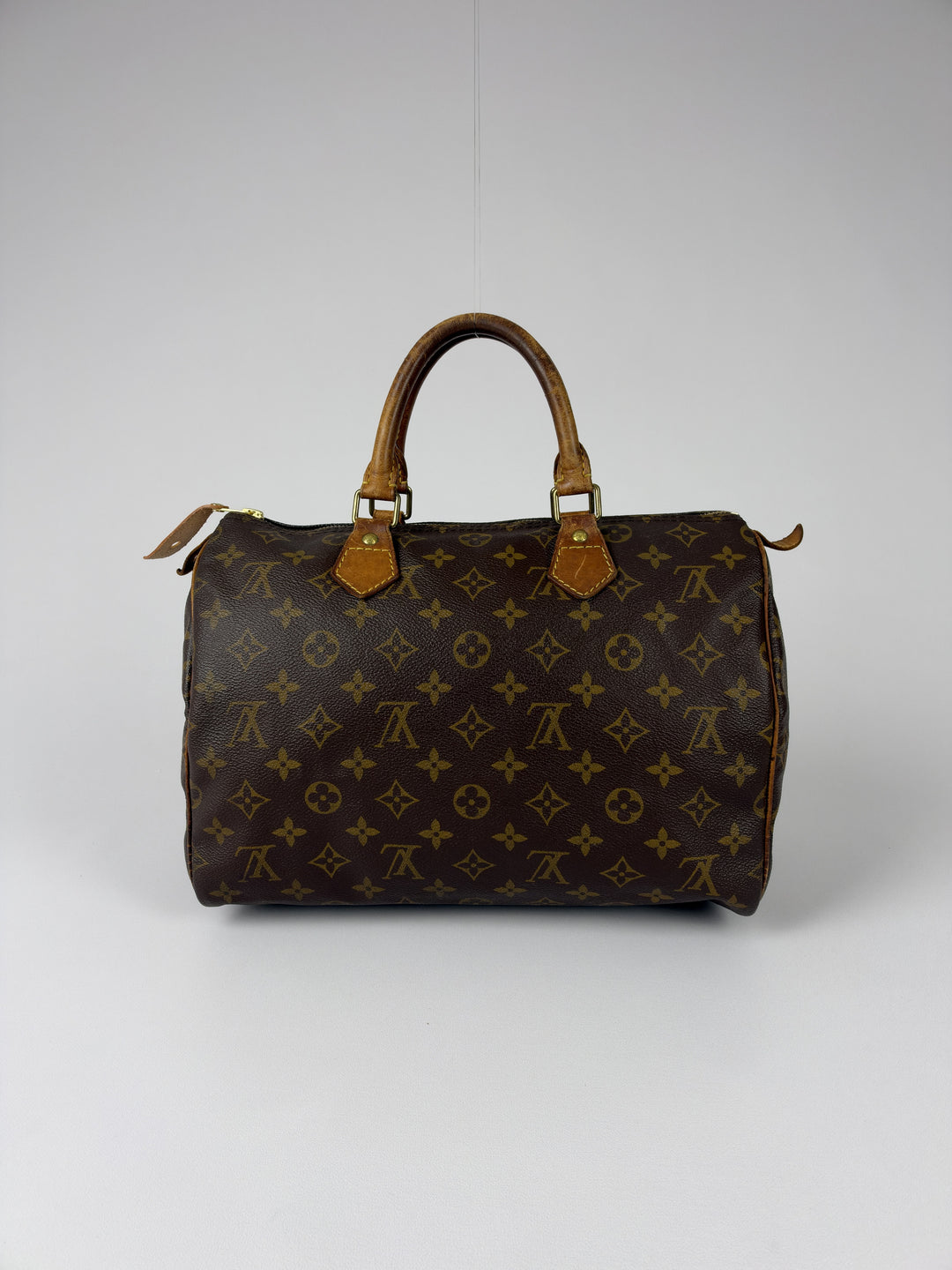 Louis Vuitton Monogram Speedy 30 in Braun, Vorderansicht im Originalfoto