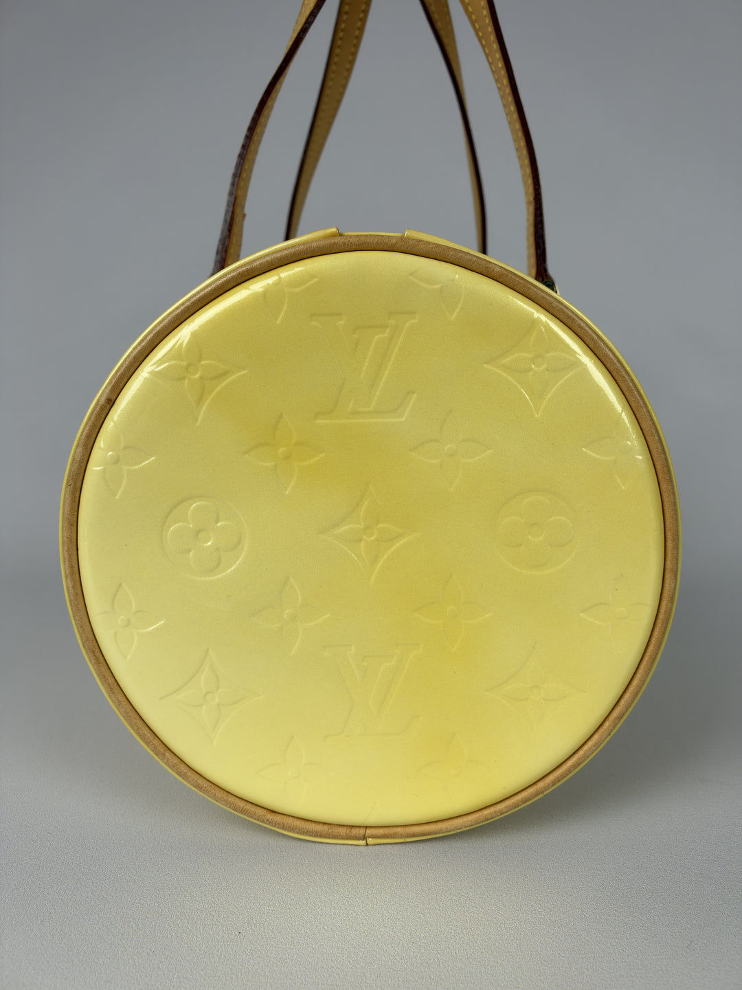 Louis Vuitton Vernis Bedford Papillon Handbag in Hellgelb, Detailansicht 3