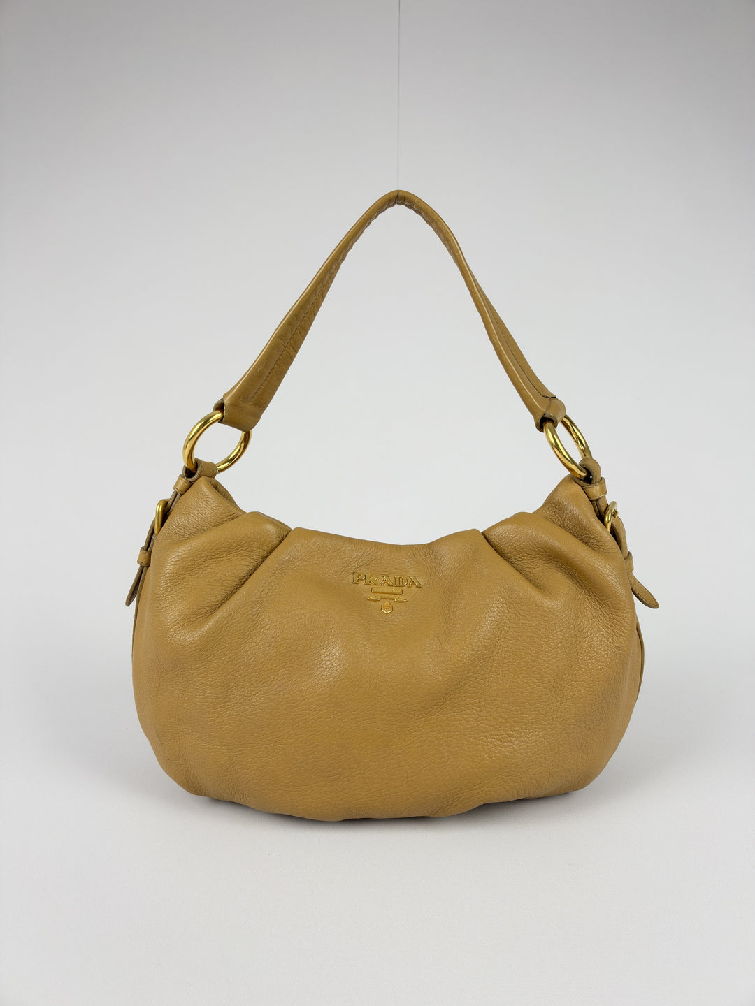 Prada Vitello Daino Leather Ruched Hobo Shoulder Bag in Camel/Cognac, Detailansicht 1