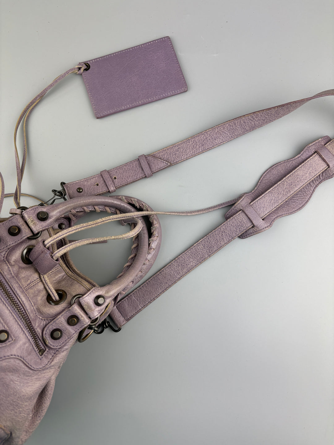 vintage Balenciaga City Pompom Bag pink für Frauen, second hand women balenciaga pompom bag
