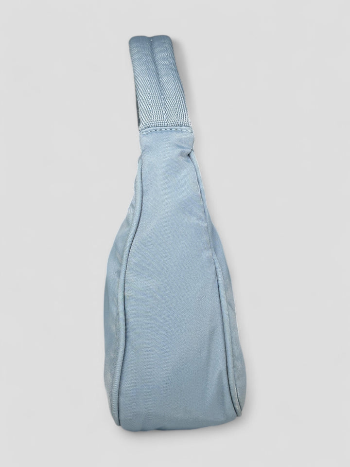 vintage Prada Hobo Handbag in Babyblau, second hand prada handbag babyblue