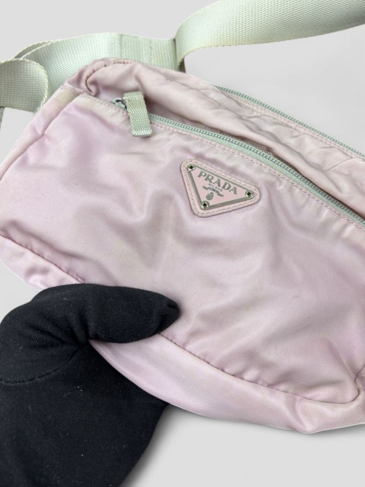 vintage Prada Nylon Umhängetasche rosa unisex, second hand prada crossbodybag pink