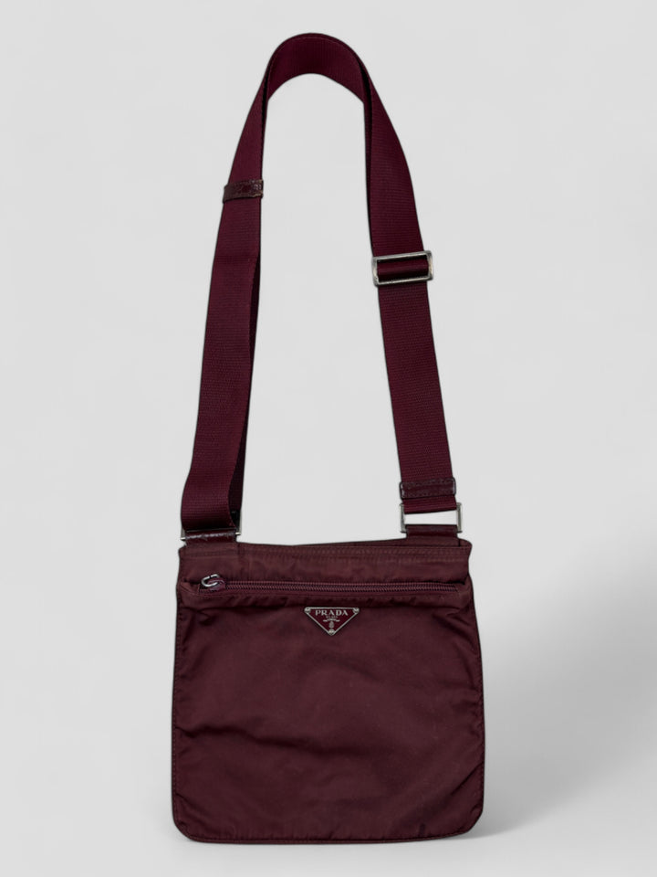 vintage Prada Umhaengetasch rot Herren, second hand prada crossbodybag red men