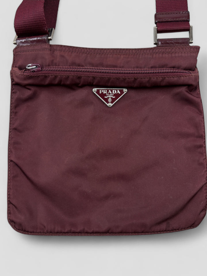 vintage Prada Umhaengetasch rot Herren, second hand prada crossbodybag red men