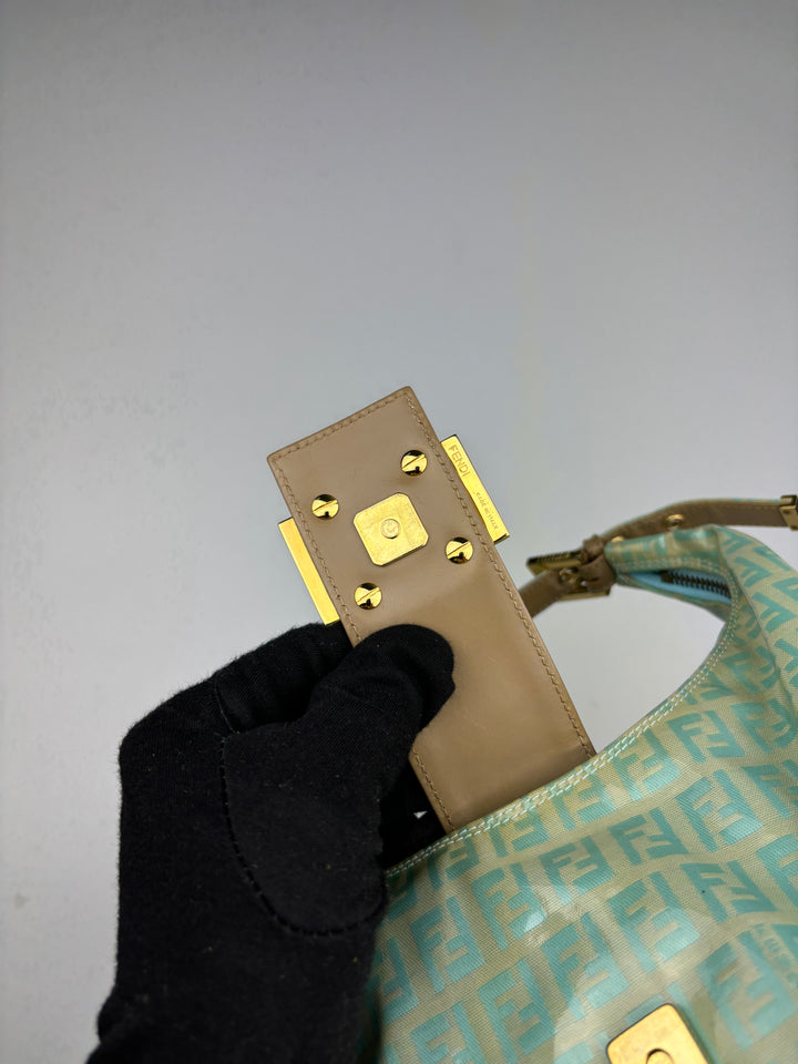 vintage fendi croissant mint monogram women bag, second hand fendi damen schultertasche