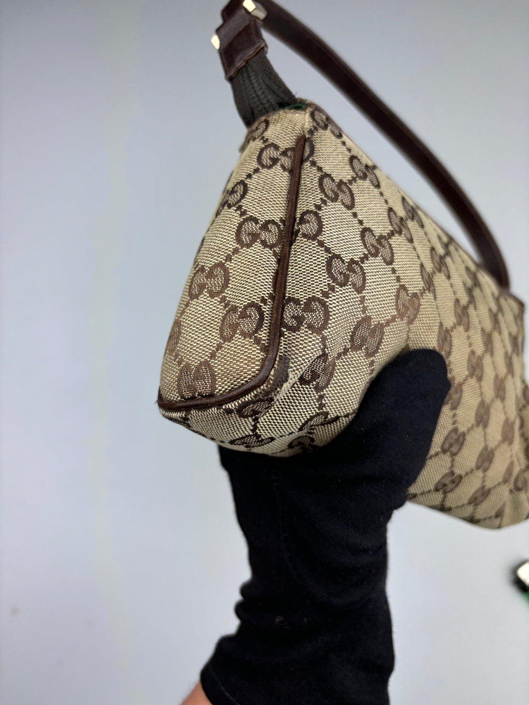 vintage gucci d ring baguette handtasche, second hand gucci women handbag